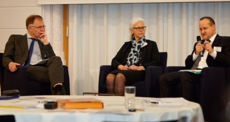 Norbert Feldhofer (BKA), Eveline Balogh (OeKB), Bruno Bischoff (Credit Suisse). Foto: Haeusler Norbert Feldhofer (BKA), Eveline Balogh (OeKB), Bruno Bischoff (Credit Suisse). Foto: Haeusler