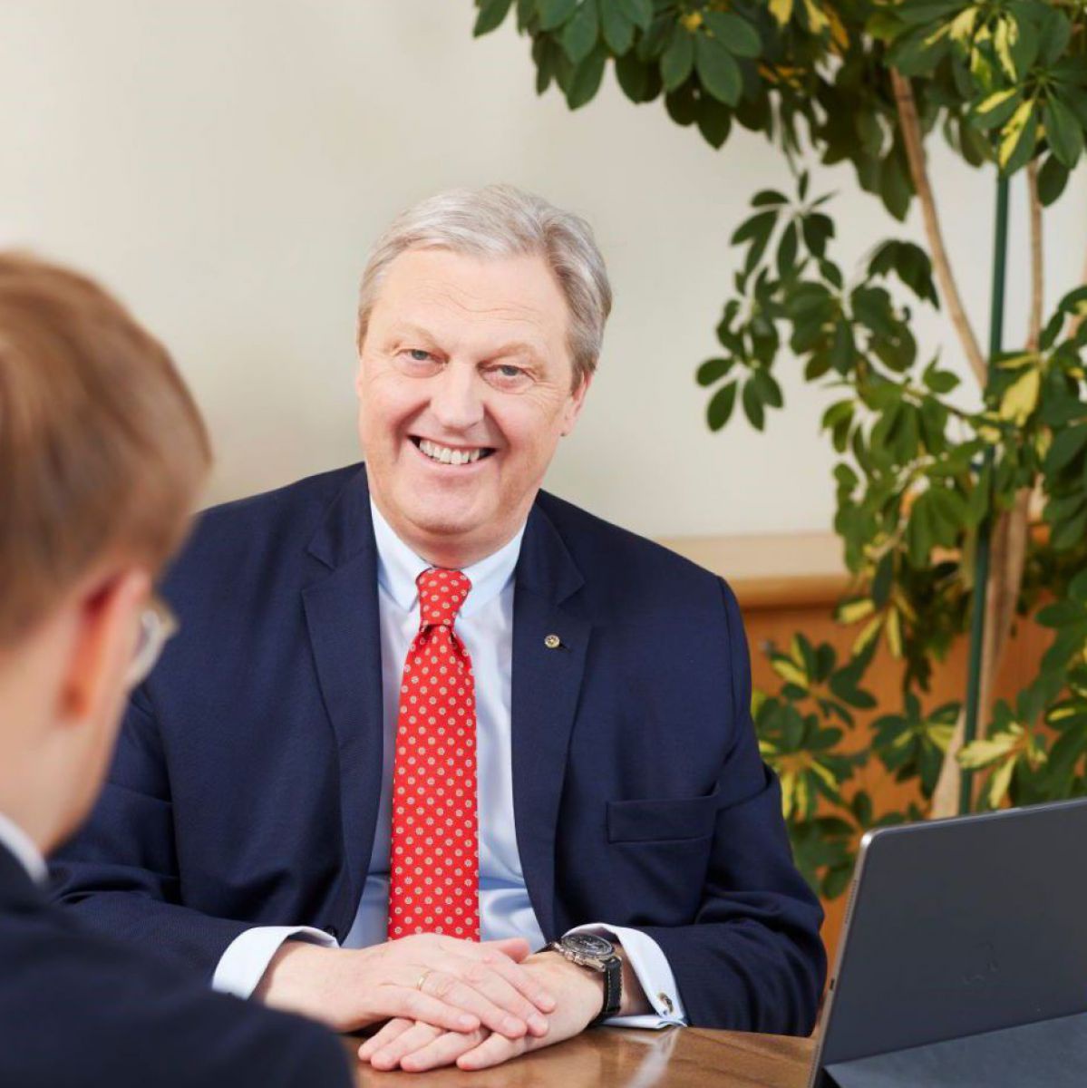 bks-bank-nikolaus-juhsz-cjohannes-puch-geschnitten