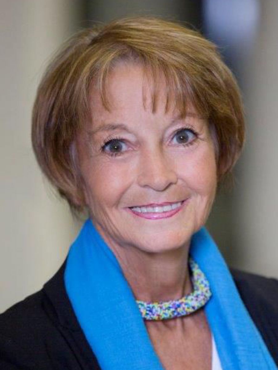 Portraitfoto von Renate Pyrker